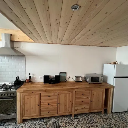 Luxury In The Centre Of Gazost *